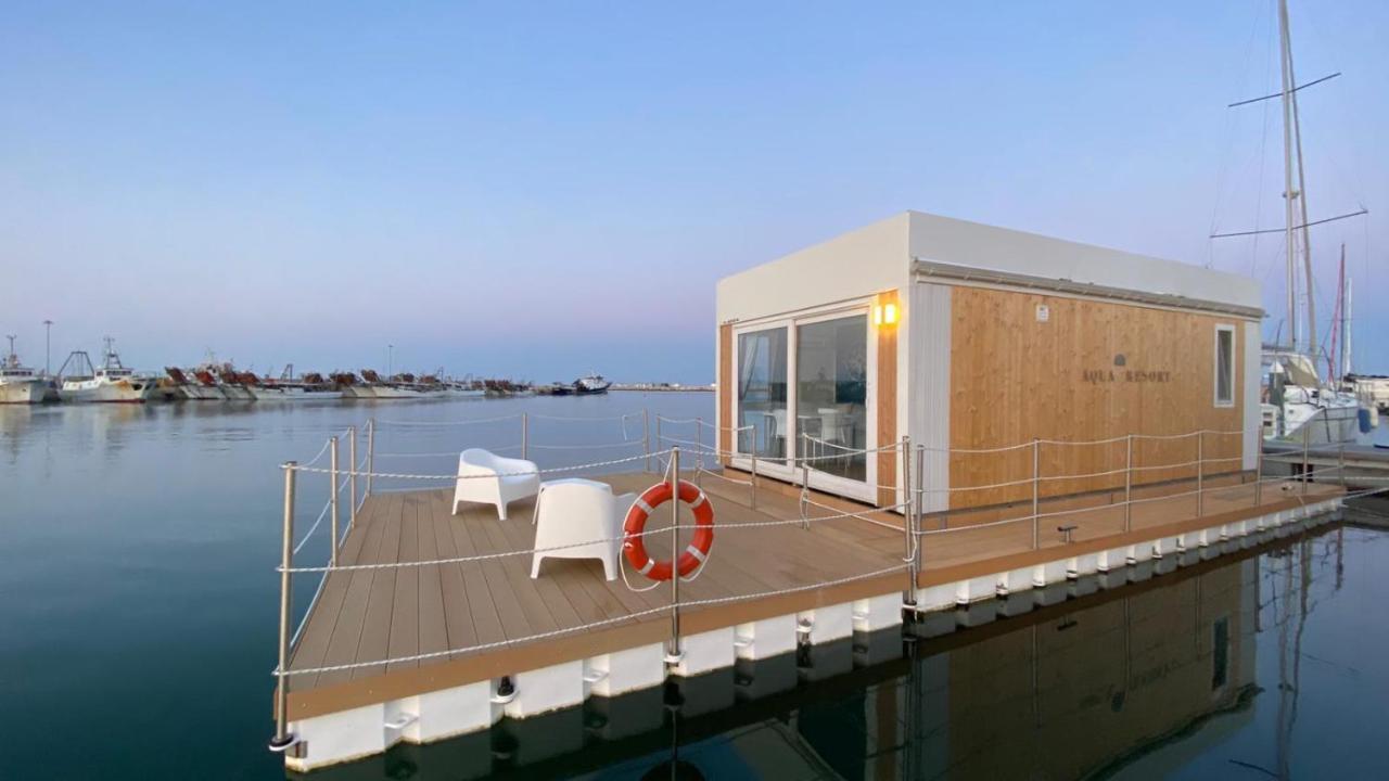 Aqua Resort Giulianova - Houseboat Experience Exterior foto